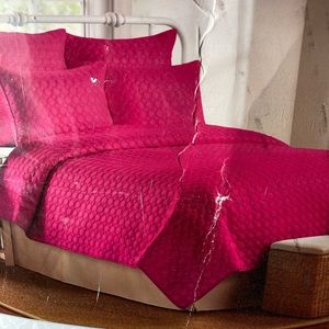 Hot Pink Quilt